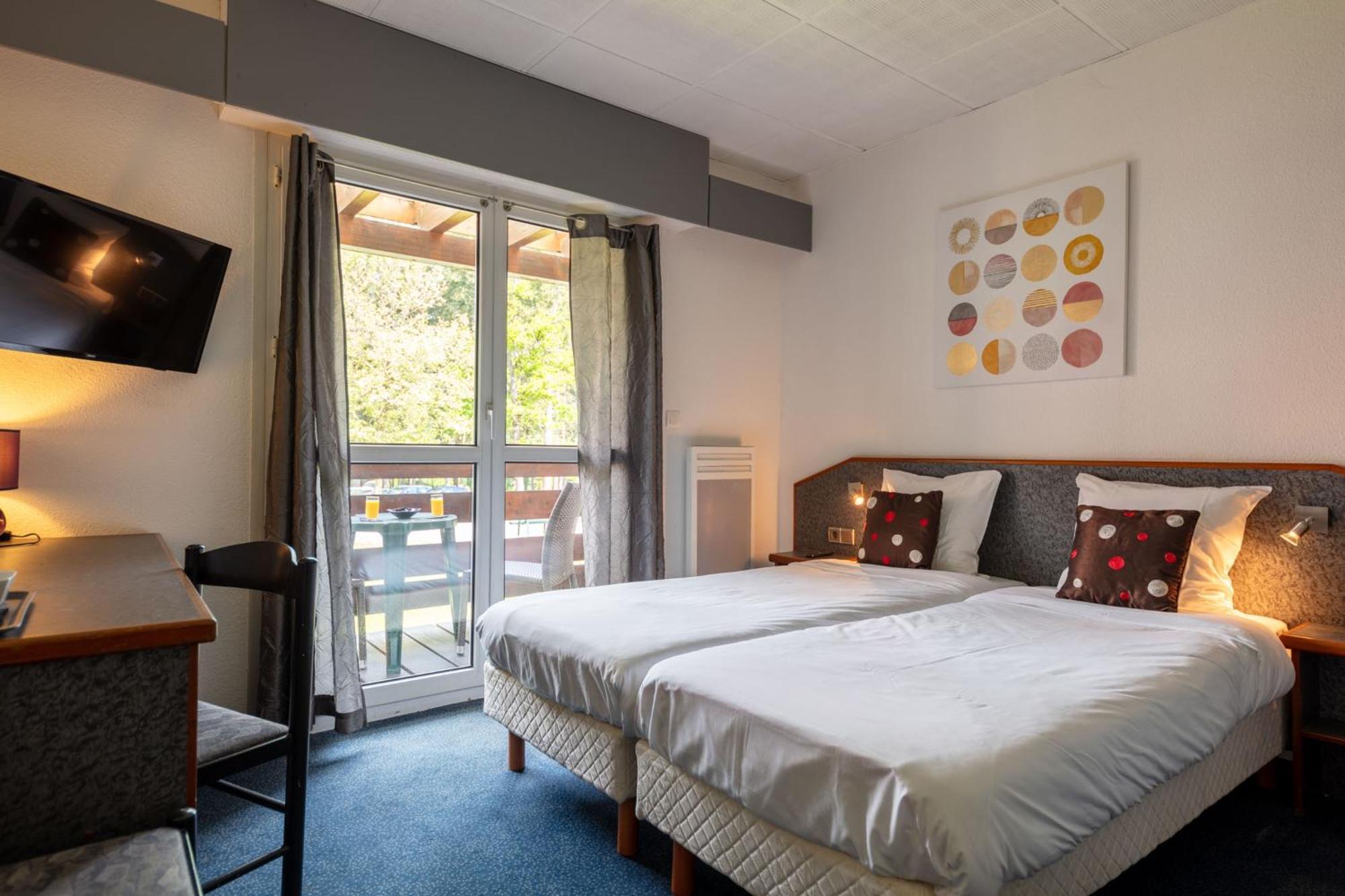 Hotel Restaurant La Vallee Noble, Proche Eguisheim Colmar 술츠마 외부 사진