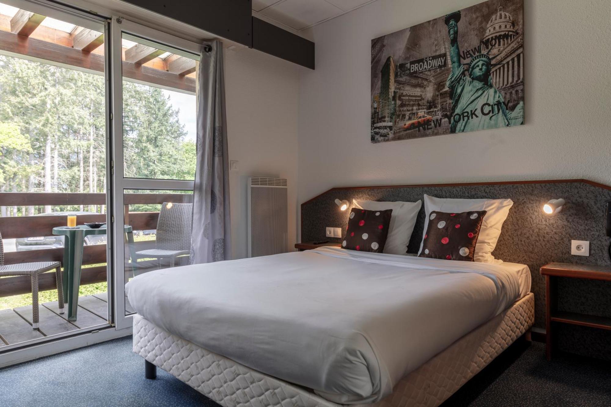 Hotel Restaurant La Vallee Noble, Proche Eguisheim Colmar 술츠마 외부 사진