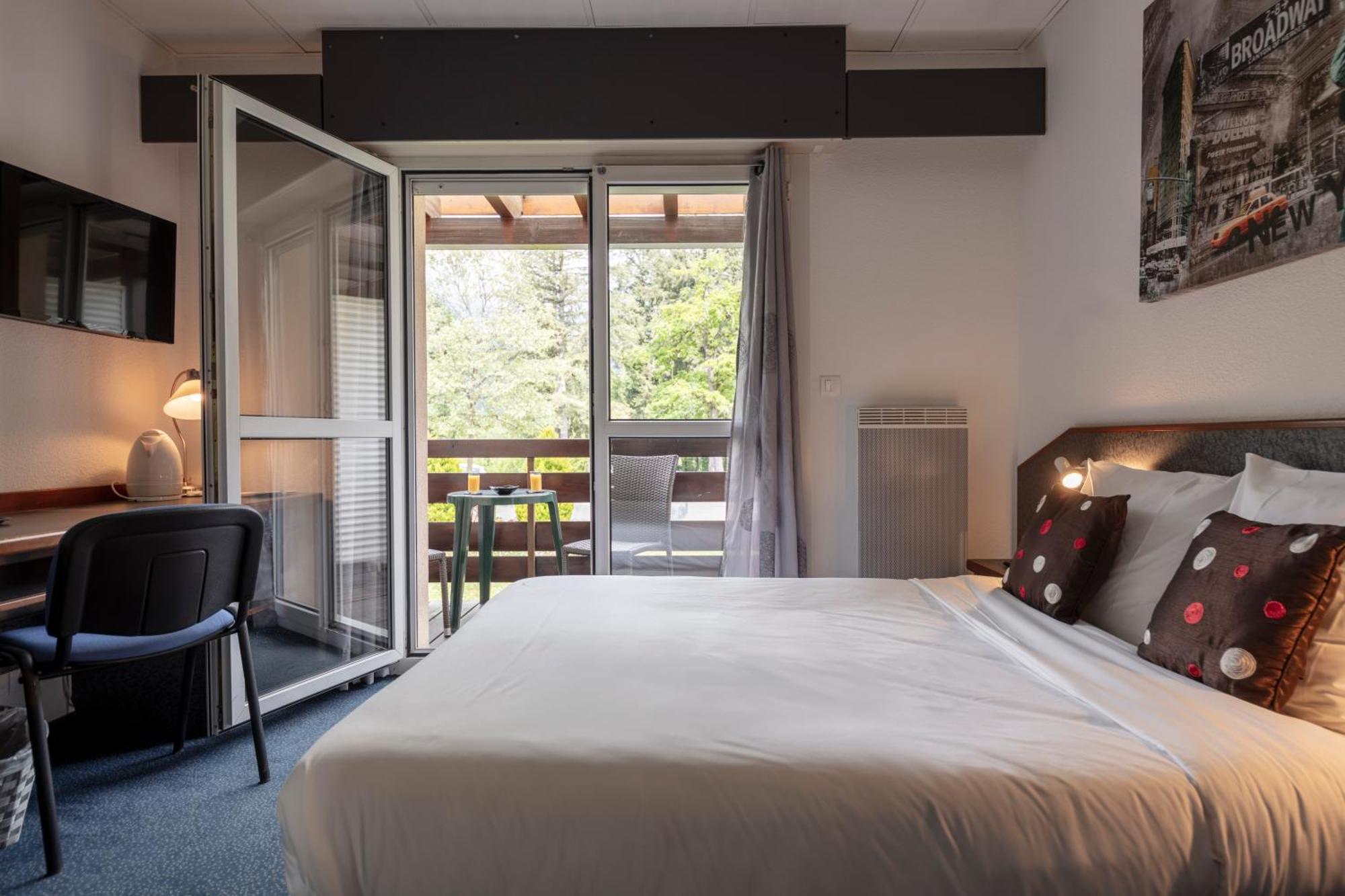 Hotel Restaurant La Vallee Noble, Proche Eguisheim Colmar 술츠마 외부 사진
